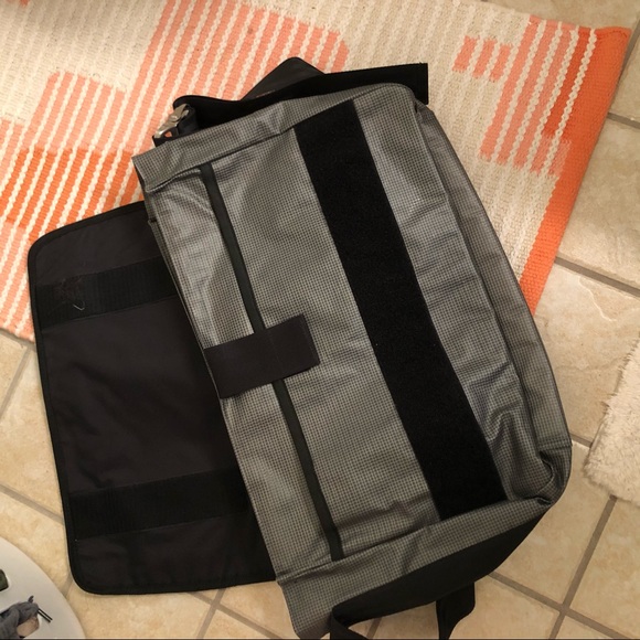 PUMA vintage bag - Picture 5 of 6